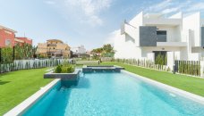 Bungalow - Obra Nueva - Torrevieja - NB-32676