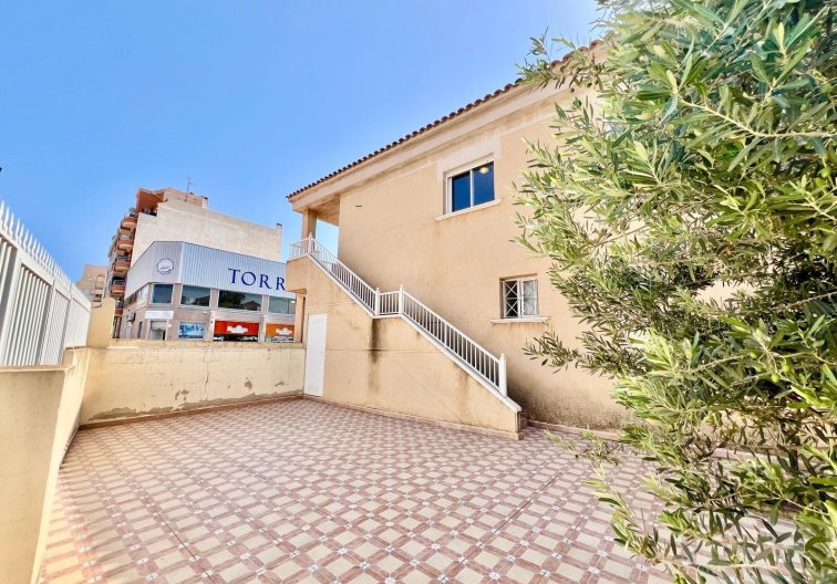 Bungalow - Resale - Torrevieja - Centro