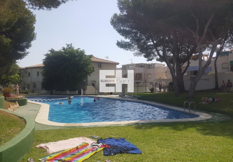 Bungalow - Segunda mano - Torrevieja - Lago Jardin