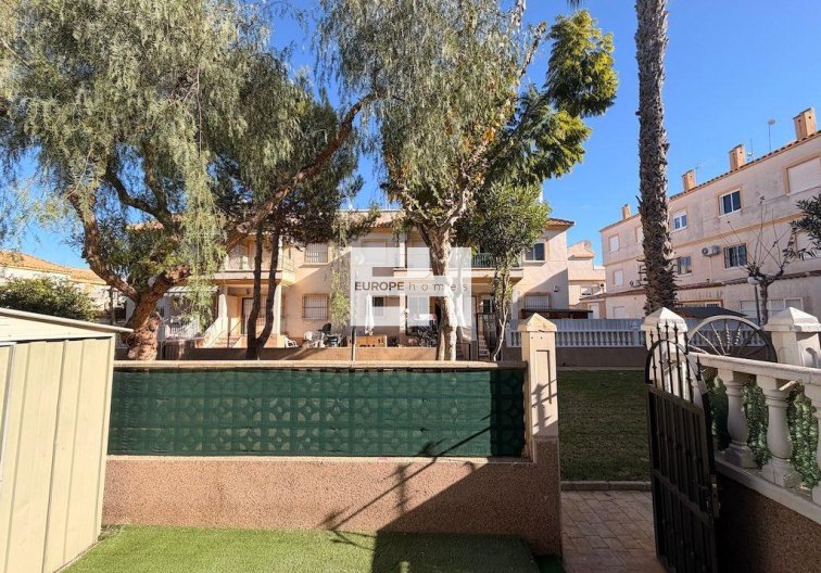 Bungalow - Wiederverkauf - Orihuela Costa - Costa Blanca
