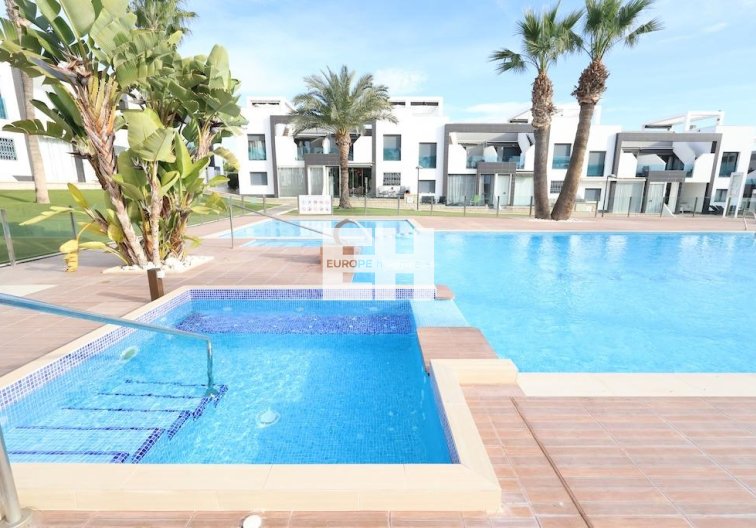 Bungalow - Wiederverkauf - Orihuela Costa - Costa Blanca