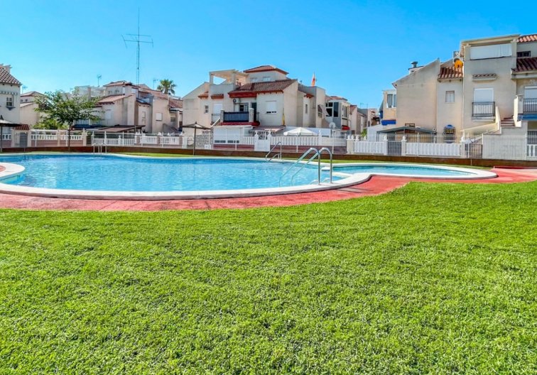 Bungalow - Wiederverkauf - Orihuela Costa - Costa Blanca