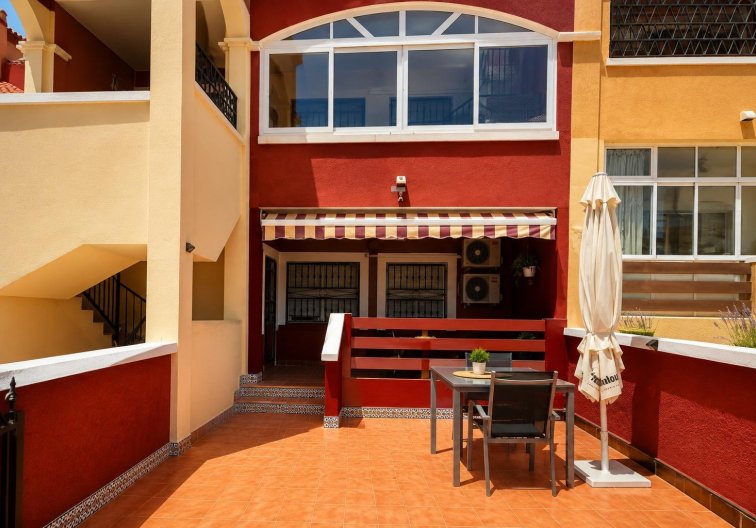 Bungalow - Wiederverkauf - Orihuela Costa - Costa Blanca