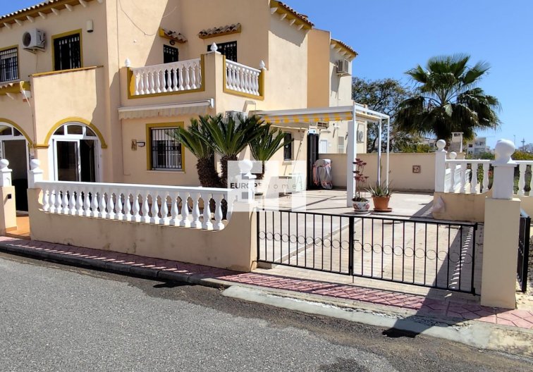 Bungalow - Wiederverkauf - Orihuela - Urbanización Perla Del Mar