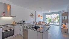 Bungalow - Wiederverkauf - Torrevieja - EH-81028