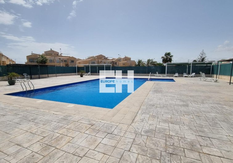 Bungalow - Wiederverkauf - Torrevieja - La Siesta - El Salado - Torreta