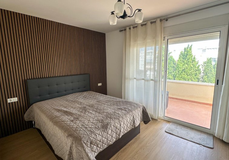Duplex - Segunda mano - San Miguel de Salinas - Las Filipinas