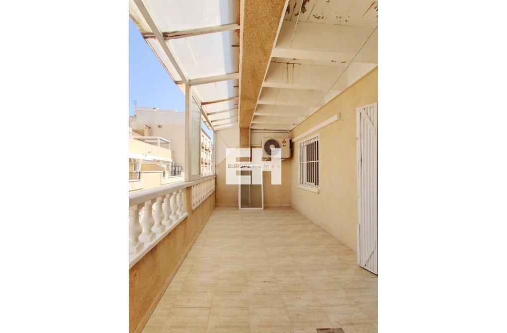 Herverkoop - Apartment Penthouse - Torrevieja - Costa Blanca