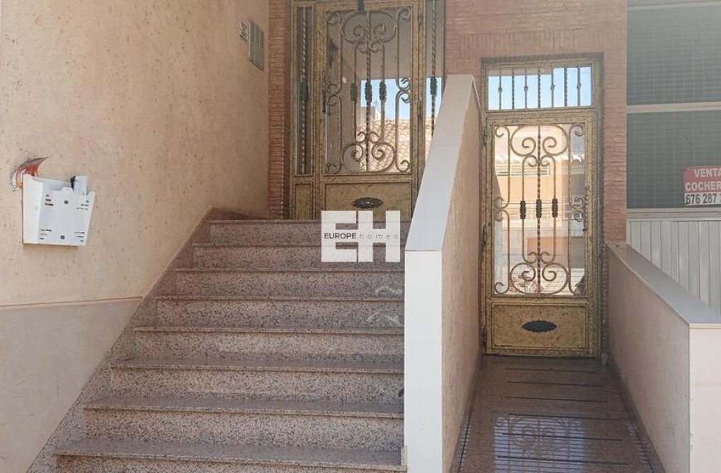 Herverkoop - Appartement - Los Montesinos - PUEBLO CENTRO