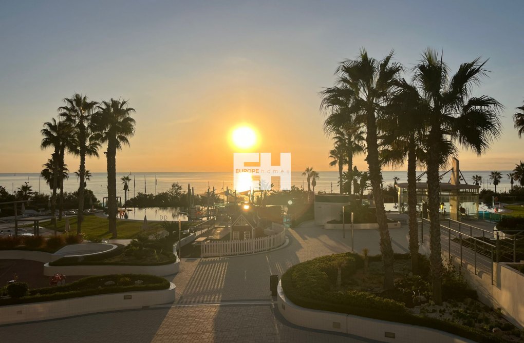 Herverkoop - Appartement - Punta Prima - Costa Blanca