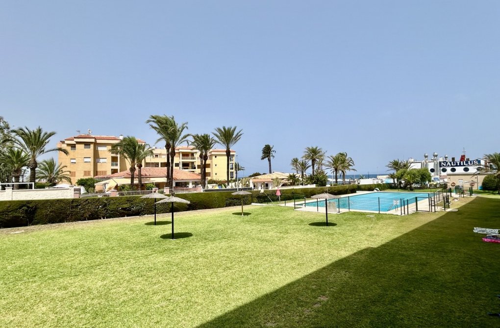 Herverkoop - Appartement - Punta Prima - Costa Blanca