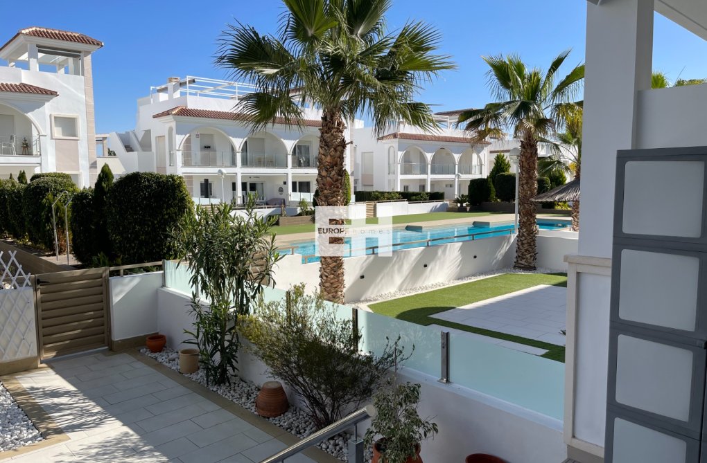 Herverkoop - Appartement - Rojales - Inland
