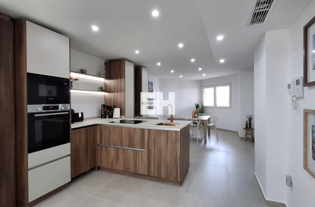 Herverkoop - Appartement - Torrevieja - Acequion