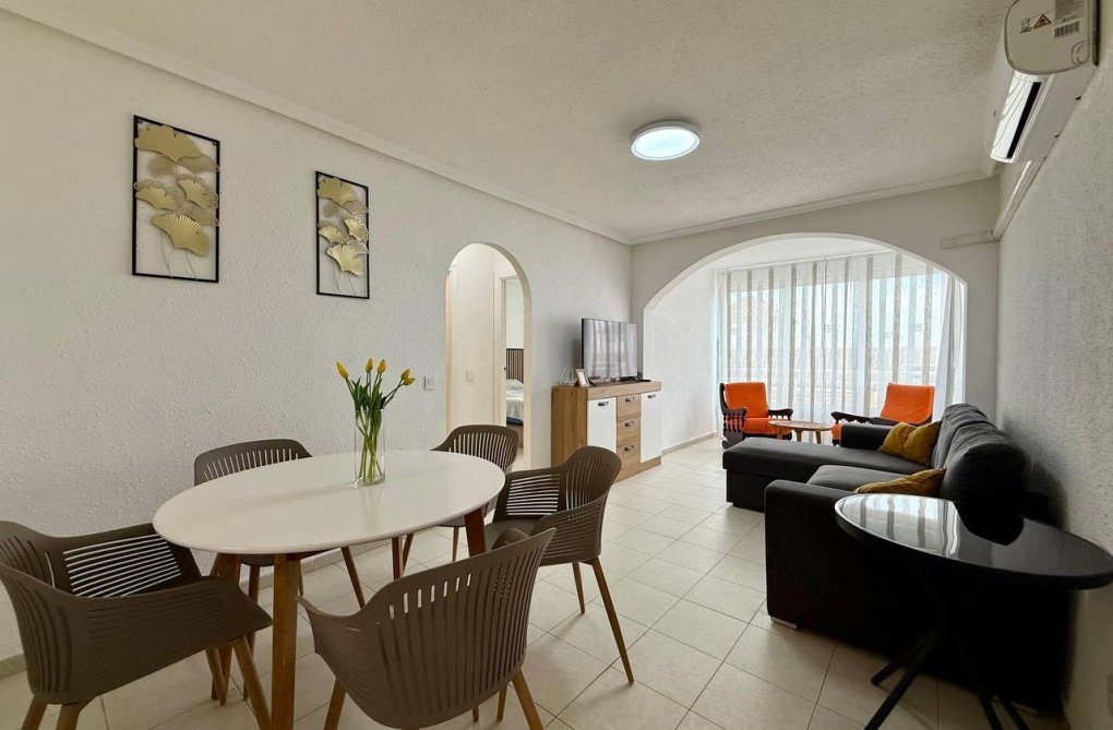 Herverkoop - Appartement - Torrevieja - Acequion