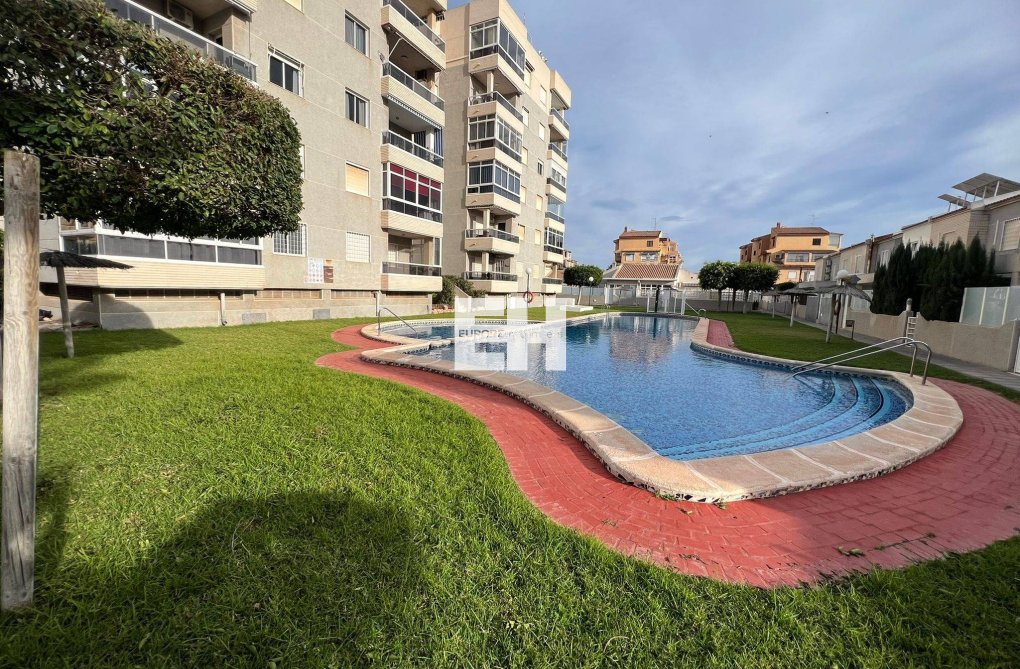 Herverkoop - Appartement - Torrevieja - Aguas Nuevas