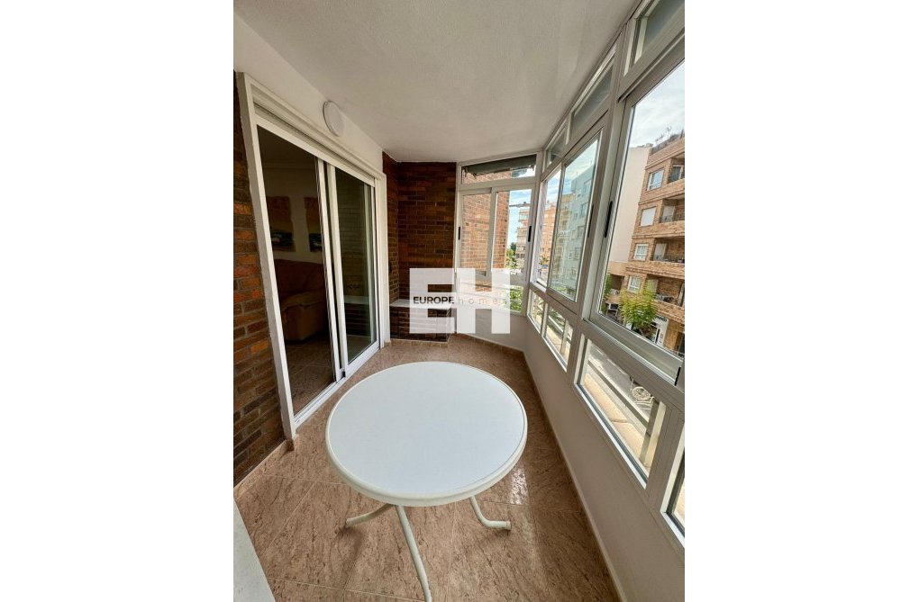 Herverkoop - Appartement - Torrevieja - Centro