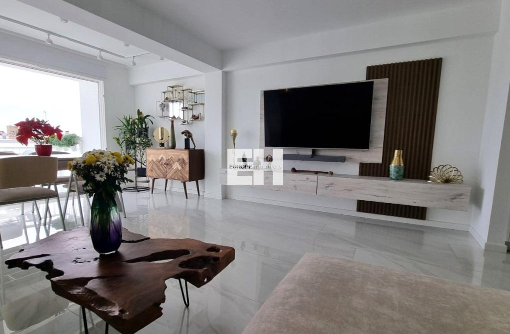 Herverkoop - Appartement - Torrevieja - Centro