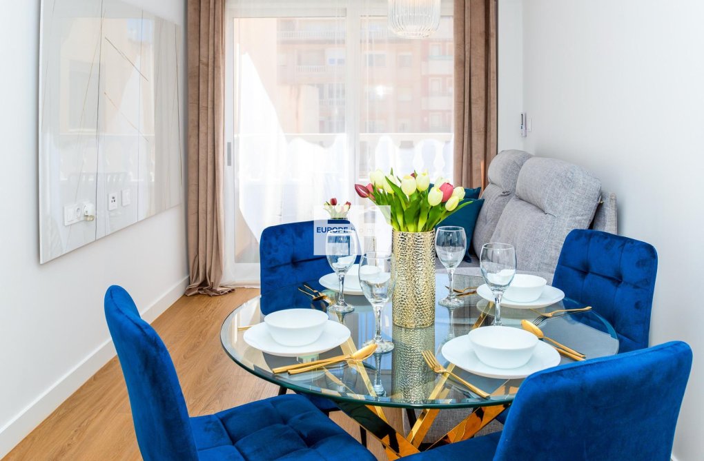 Herverkoop - Appartement - Torrevieja - Centro