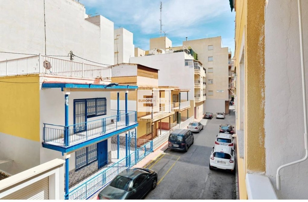Herverkoop - Appartement - Torrevieja - Centro