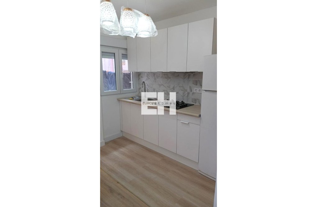 Herverkoop - Appartement - Torrevieja - Centro