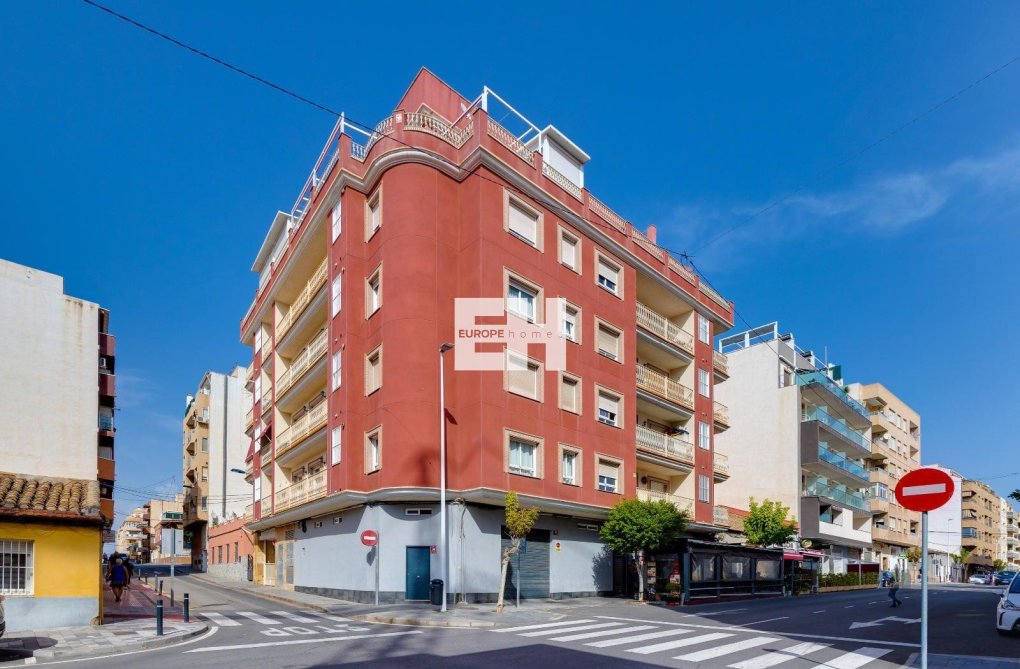 Herverkoop - Appartement - Torrevieja - Centro