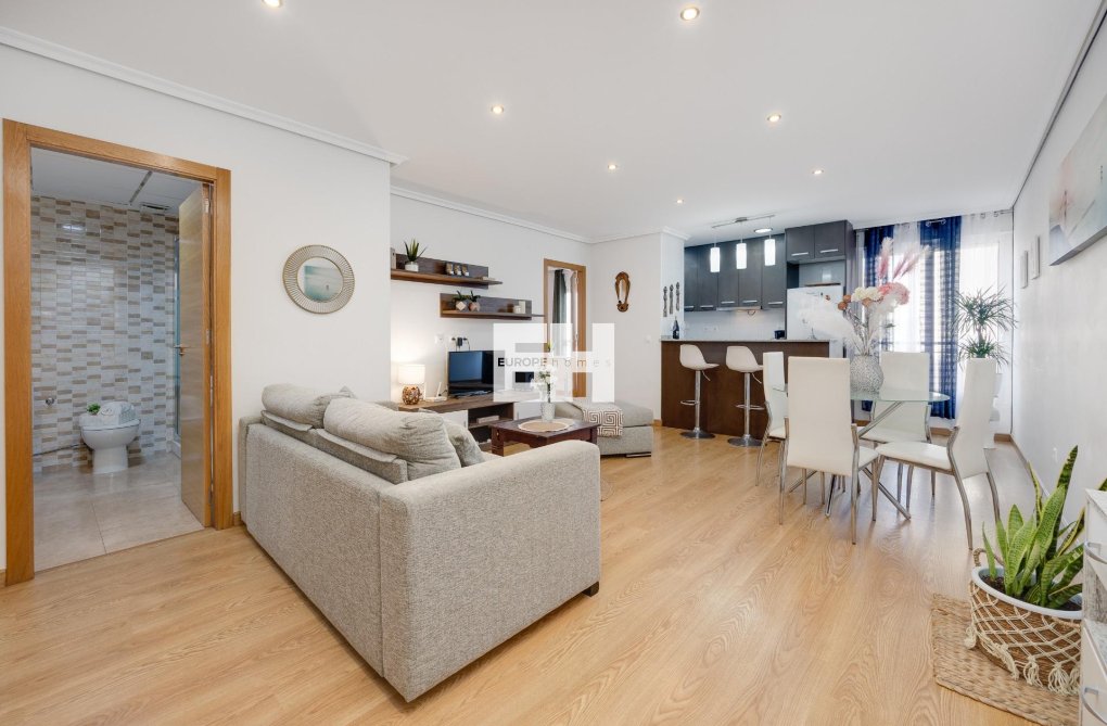 Herverkoop - Appartement - Torrevieja - Centro