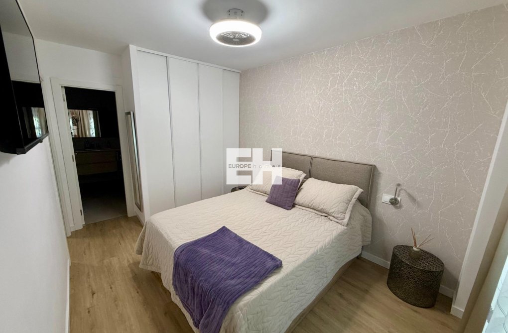 Herverkoop - Appartement - Torrevieja - Centro