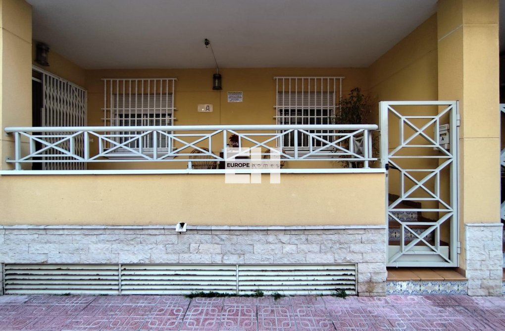 Herverkoop - Appartement - Torrevieja - Estacion De Autobuses