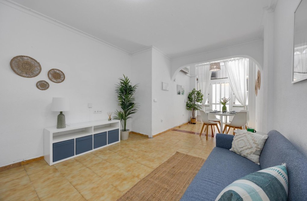 Herverkoop - Appartement - Torrevieja - Estacion De Autobuses