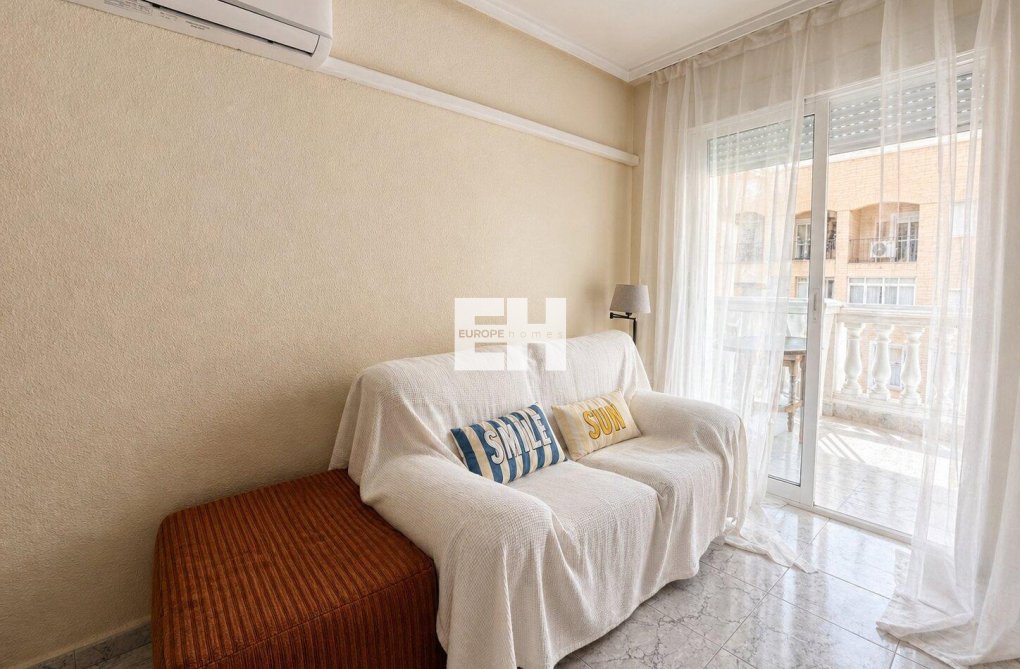 Herverkoop - Appartement - Torrevieja - Habaneras
