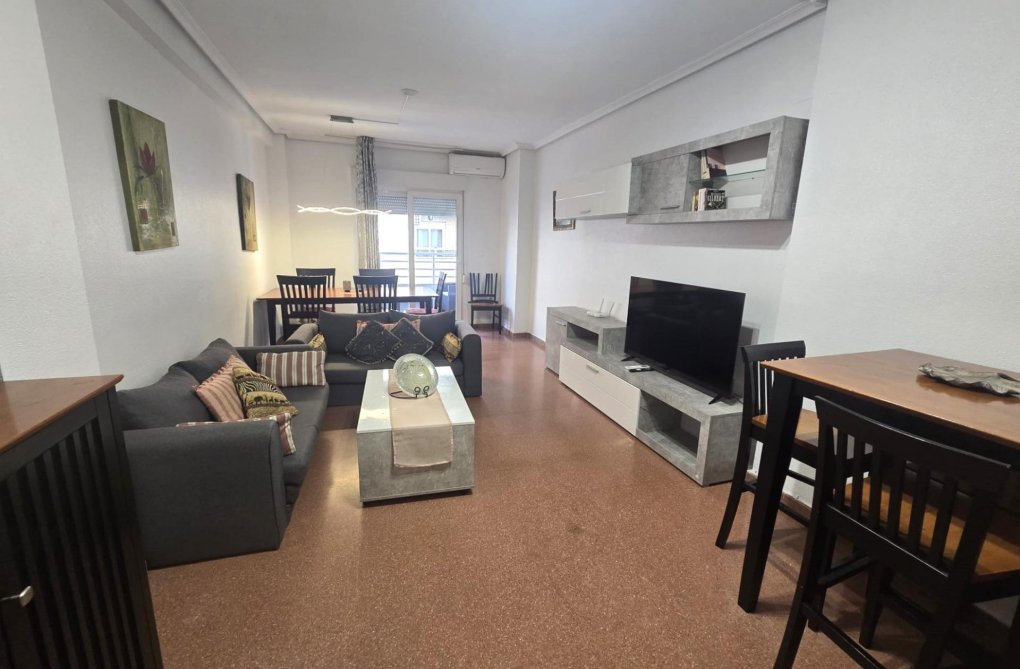 Herverkoop - Appartement - Torrevieja - Las Piscinas Naturales