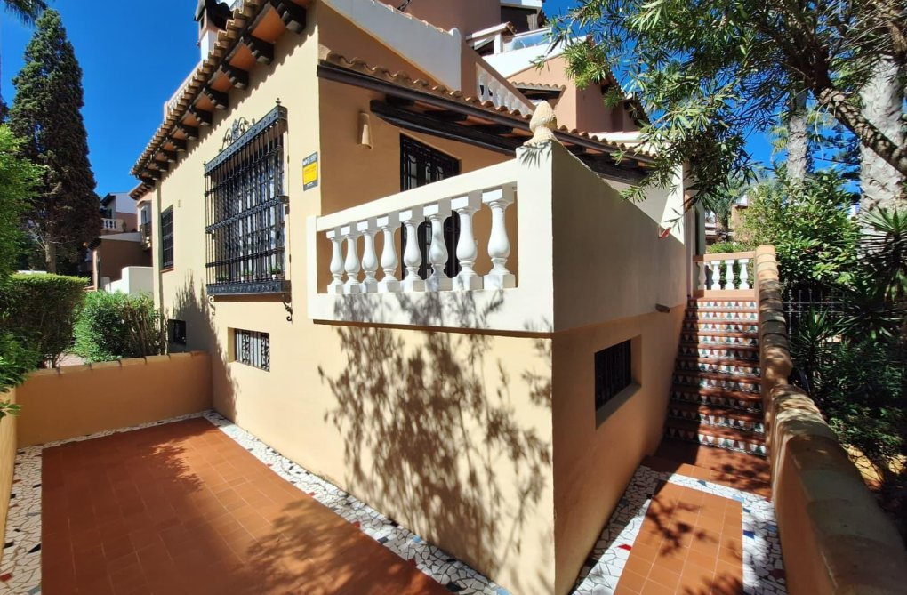 Herverkoop - Appartement - Torrevieja - Los Frutales