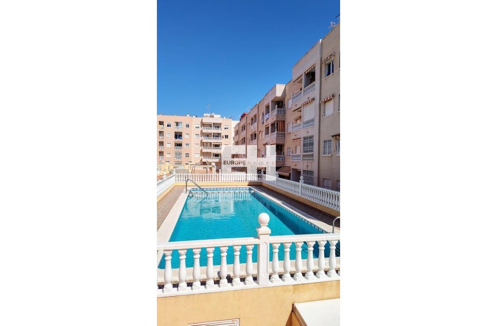 Herverkoop - Appartement - Torrevieja - Playa de los Locos
