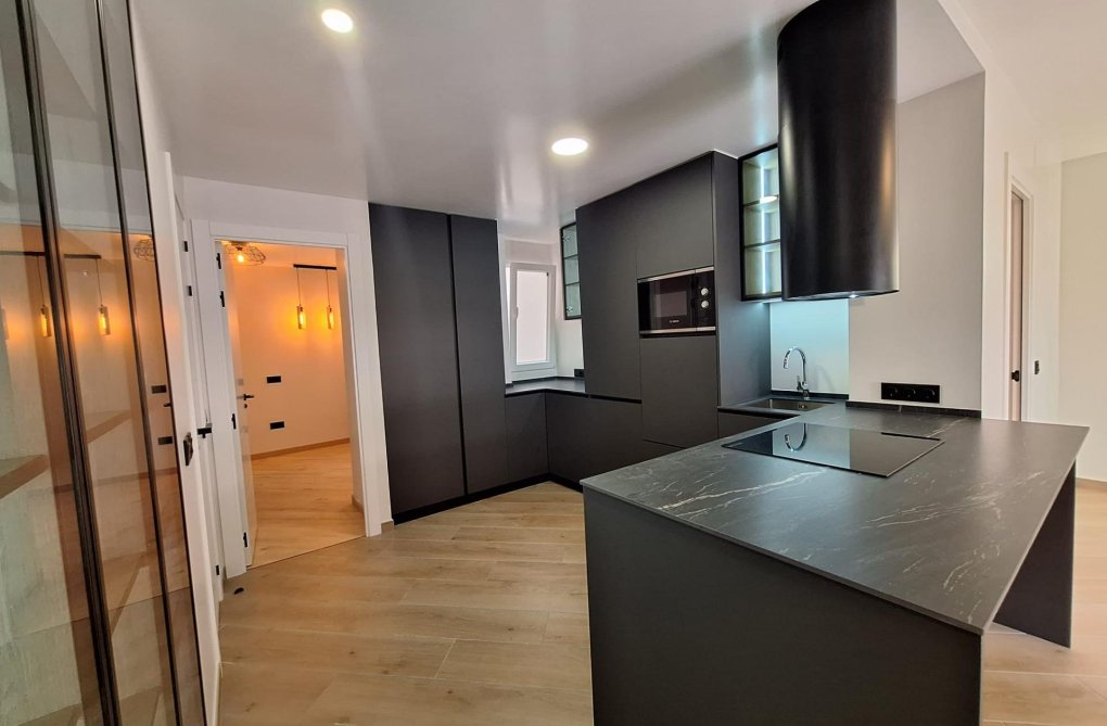 Herverkoop - Appartement - Torrevieja - Playa de los Locos