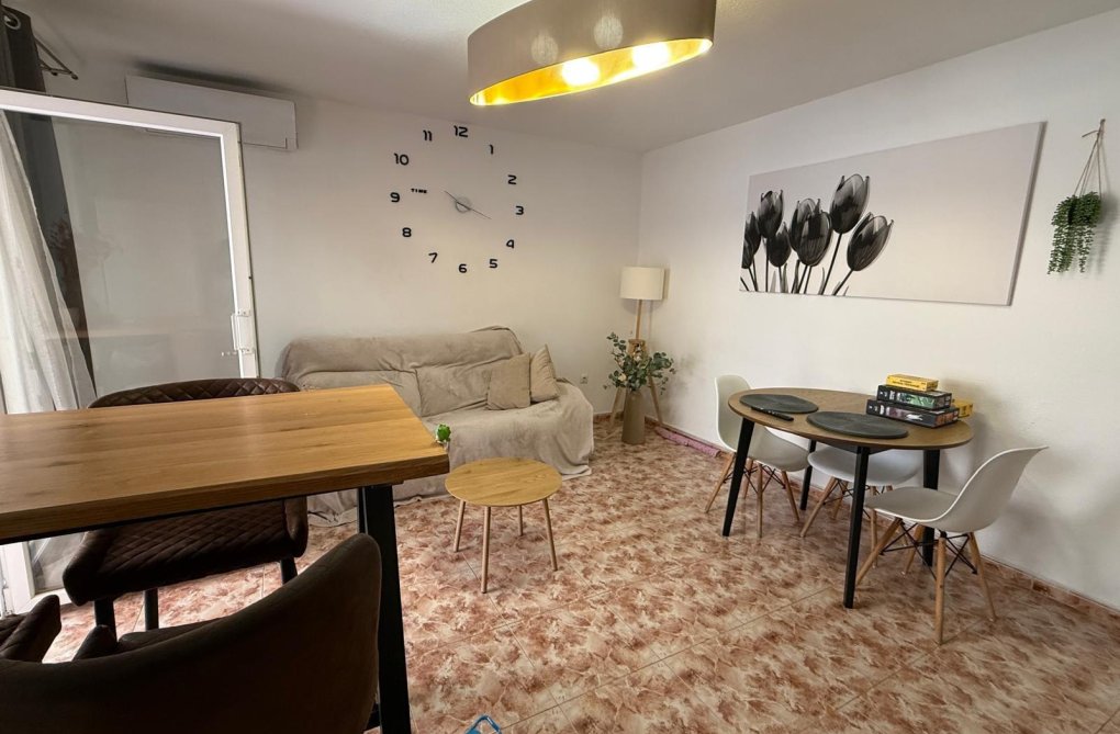 Herverkoop - Appartement - Torrevieja - Playa de los Locos