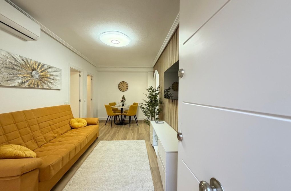 Herverkoop - Appartement - Torrevieja - Playa de los Locos