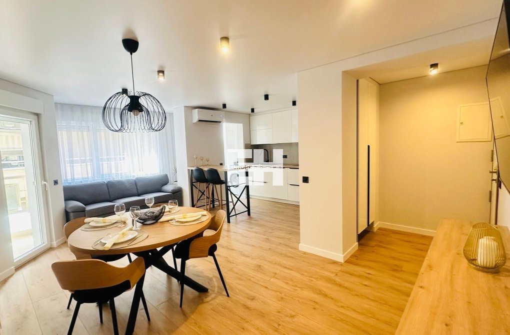 Herverkoop - Appartement - Torrevieja - Playa del Cura