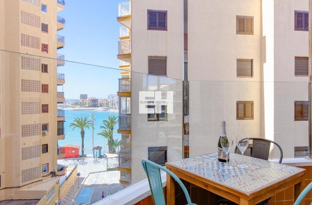 Herverkoop - Appartement - Torrevieja - Playa del Cura