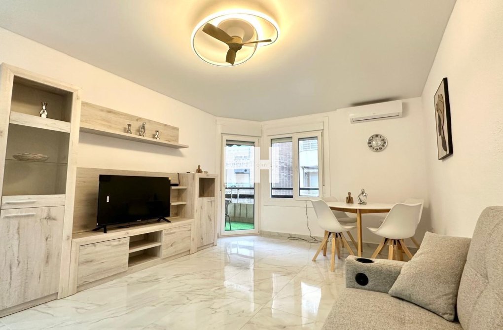 Herverkoop - Appartement - Torrevieja - Playa del Cura