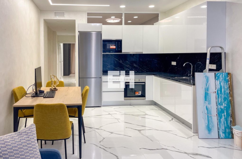 Herverkoop - Appartement - Torrevieja - Playa del Cura