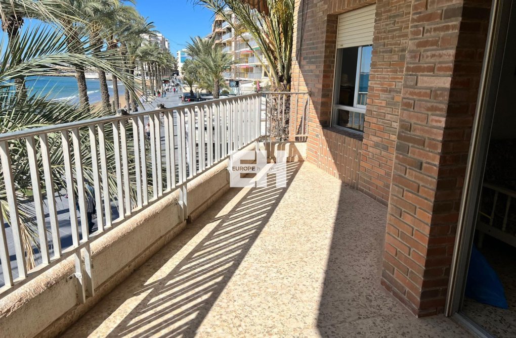 Herverkoop - Appartement - Torrevieja - Playa del Cura