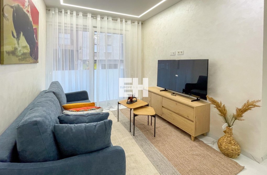 Herverkoop - Appartement - Torrevieja - Playa del Cura