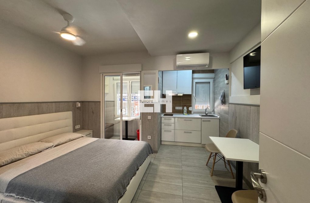 Herverkoop - Appartement - Torrevieja - Playa del Cura