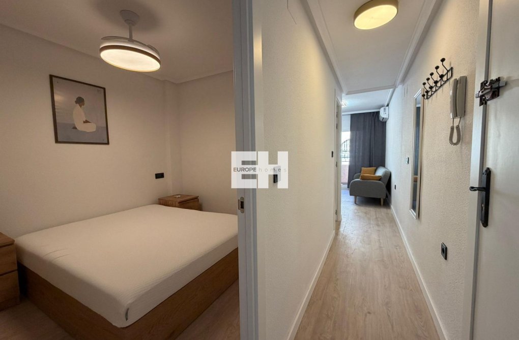 Herverkoop - Appartement - Torrevieja - Playa del Cura