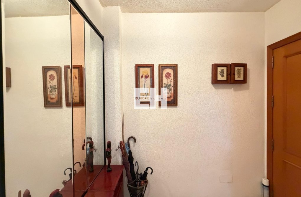 Herverkoop - Appartement - Torrevieja - Playa del Cura