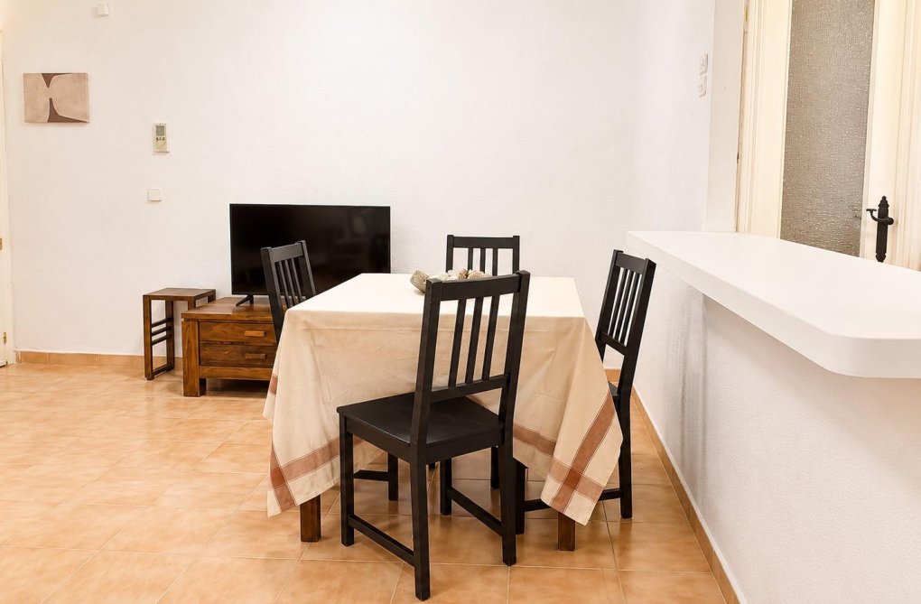 Herverkoop - Appartement - Torrevieja - Playa del Cura
