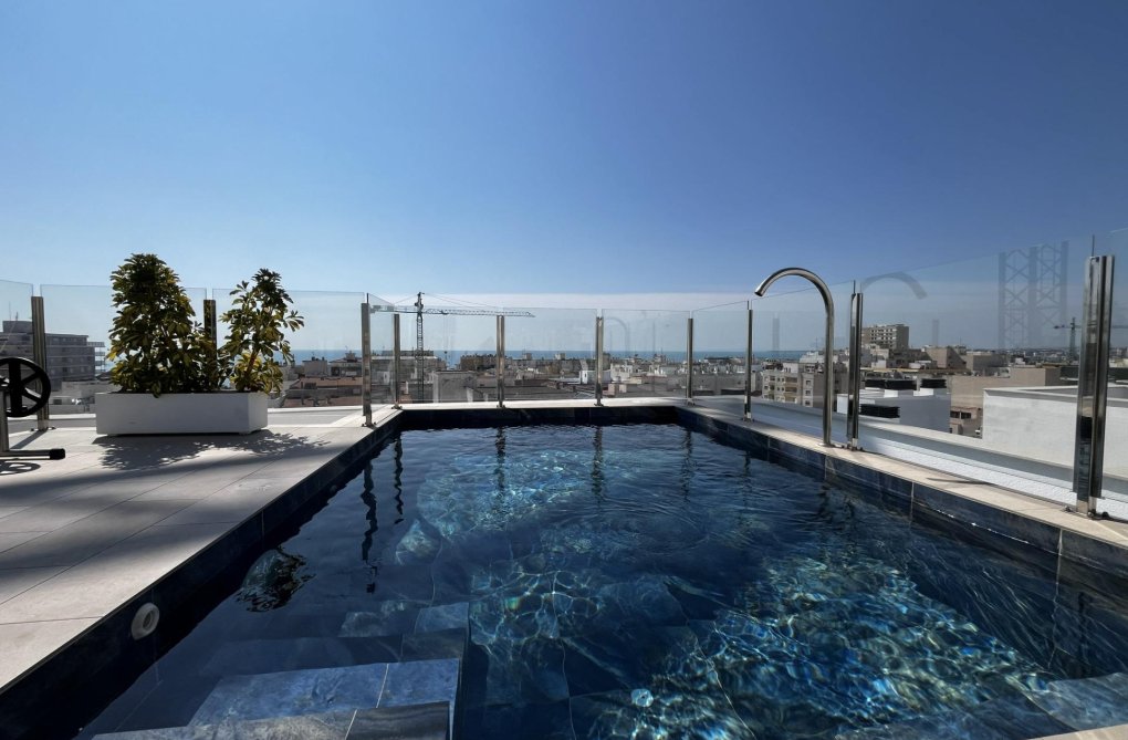 Herverkoop - Appartement - Torrevieja - Playa del Cura