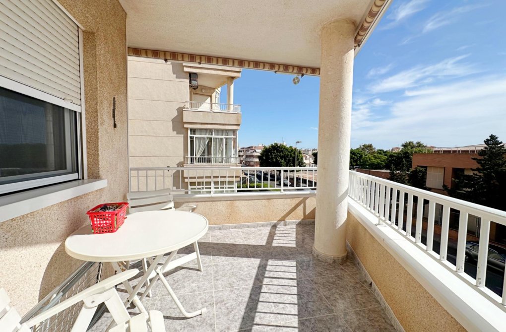 Herverkoop - Appartement - Torrevieja - Playa del Cura