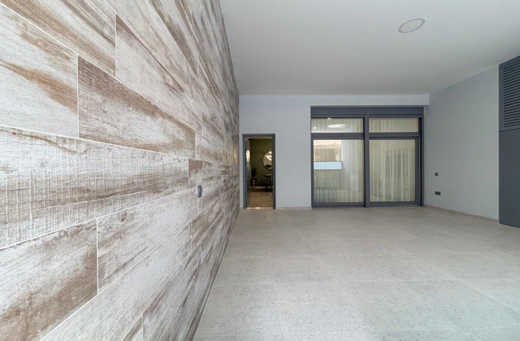 Herverkoop - Appartement - Torrevieja - Playa del Cura