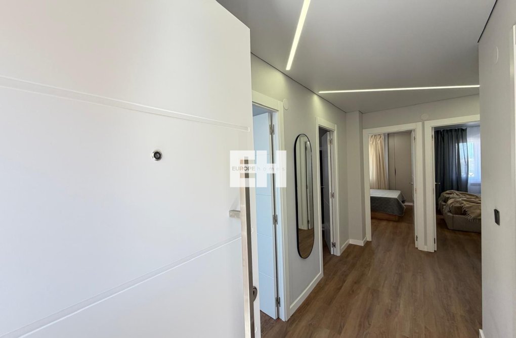 Herverkoop - Appartement - Torrevieja - Punta Prima